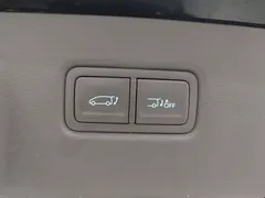 2023 Hyundai Staria Lounge 9-Seater — фото 18
