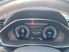 2022 Audi Q3 35 TDI Premium Sportback, белый — фото 6