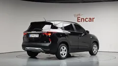 2023 Kia Seltos Gasoline 1.6 Turbo 4WD — фото 2