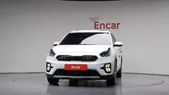 2022 Kia Niro 1.6 HEV, белый — фото 3