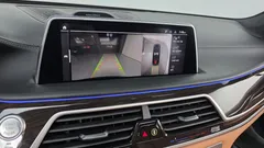 2022 BMW 7-Series 740Li xDrive Design Pure Excellence — фото 18
