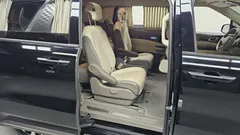 2023 Kia Carnival Diesel 9-Seater Hi-Limousine — фото 11