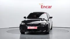 2023 BMW 3-Series 320i M Sport — фото 3