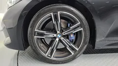 2023 BMW 3-Series 320i M Sport — фото 5