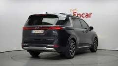2023 Kia Carnival Diesel 9-Seater Noblesse — фото 2