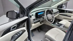 2023 Kia Carnival Diesel 9-Seater Noblesse — фото 10