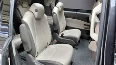 2023 Kia Carnival Diesel 9-Seater Noblesse — фото 11