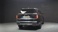 2023 Kia Sorento HEV 1.6 4WD — фото 4