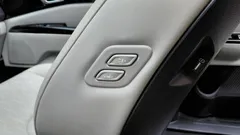 2023 Kia Carnival Diesel 9-Seater Noblesse — фото 16