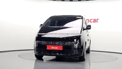 2023 Hyundai Staria Cargo 5-Seater — фото 3