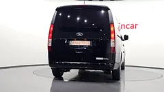 2023 Hyundai Staria Cargo 5-Seater — фото 4