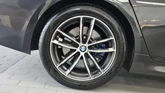 2023 BMW 5-Series 523d M Sport — фото 5