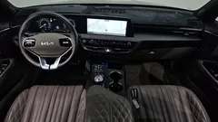 2023 Kia K8 Signature Special — фото 7