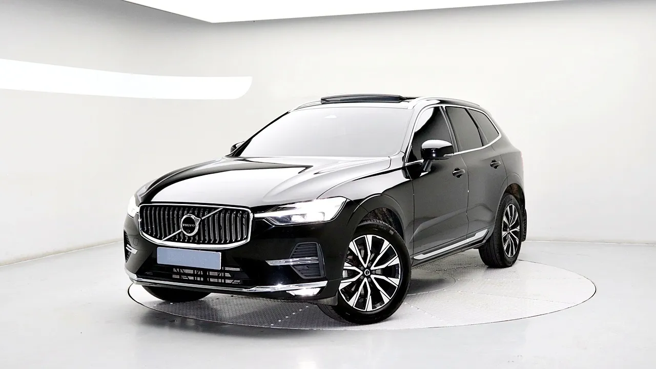 2023 Volvo XC60 B5 Ultimate Bright