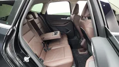 2024 BMW 2-Series 220i Luxury, чёрный — фото 11
