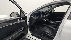 2022 Kia K5 2.0 LPI(Renter car) — фото 10