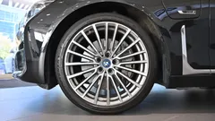 2022 BMW 7-Series 745Le iPerformance Design Pure Excellence — фото 5