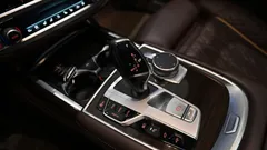 2022 BMW 7-Series 745Le iPerformance Design Pure Excellence — фото 9