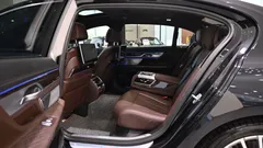 2022 BMW 7-Series 745Le iPerformance Design Pure Excellence — фото 16
