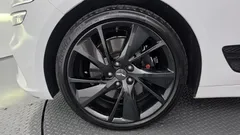 2023 Genesis G70 Gasoline 2.0T 2WD, белый — фото 5