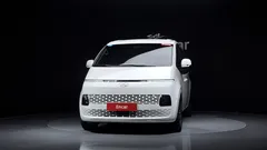 2023 Hyundai Staria Tourer 11-Seater — фото 3
