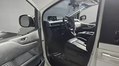 2023 Hyundai Staria Tourer 11-Seater — фото 10