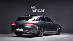 2023 Genesis G70 Gasoline 2.0T 4WD — фото 2