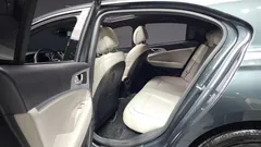 2023 Genesis G70 Gasoline 2.0T 4WD — фото 12