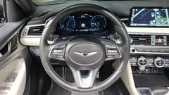 2023 Genesis G70 Gasoline 2.0T 4WD — фото 17