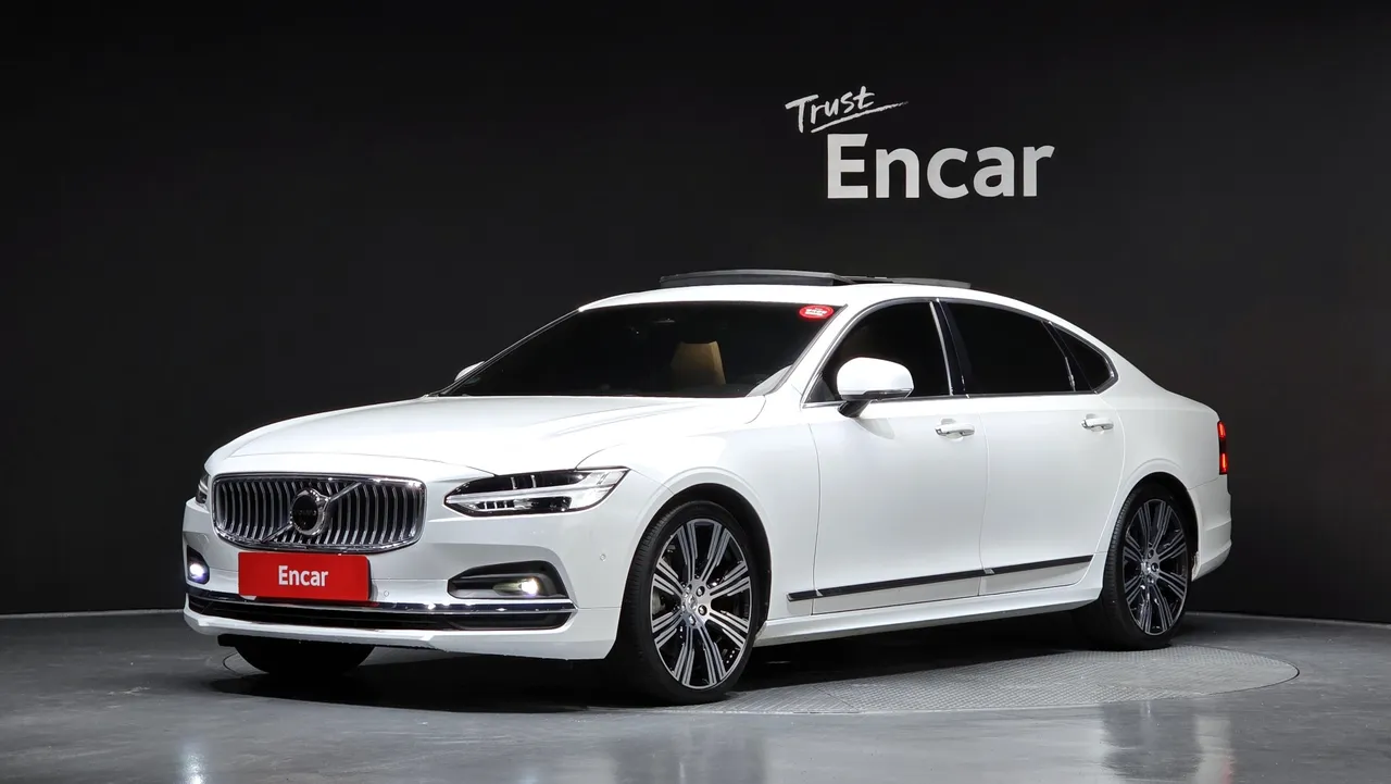2023 Volvo S90 B6 AWD Ultimate Bright