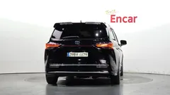 2021 Toyota Sienna 2.5 Hybrid 2WD, чёрный — фото 4