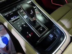 2022 Porsche Panamera 2.9 AWD Platinum Edition — фото 16