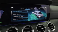 2023 Mercedes-Benz E-Class E250 AMG Line — фото 16