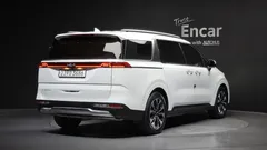 2023 Kia Carnival Diesel 9-Seater Noblesse — фото 2