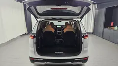 2023 Kia Carnival Diesel 9-Seater Noblesse — фото 16