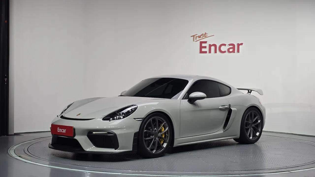 2023 Porsche 718 4.0 GT4