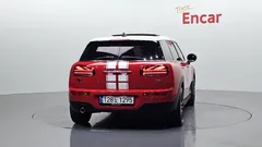 2023 Mini Clubman Classic, красный — фото 4
