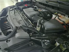 2023 ChevroletGMDaewoo Tahoe 6.2 High Country 4WD — фото 17