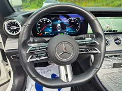 2022 Mercedes-Benz E-Class E450 4MATIC Cabriolet — фото 16