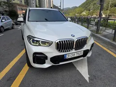 2022 BMW X5 xDrive 40i M Sport — фото 2