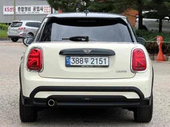 2023 Mini Cooper 5Door Classic Launch Pack — фото 4
