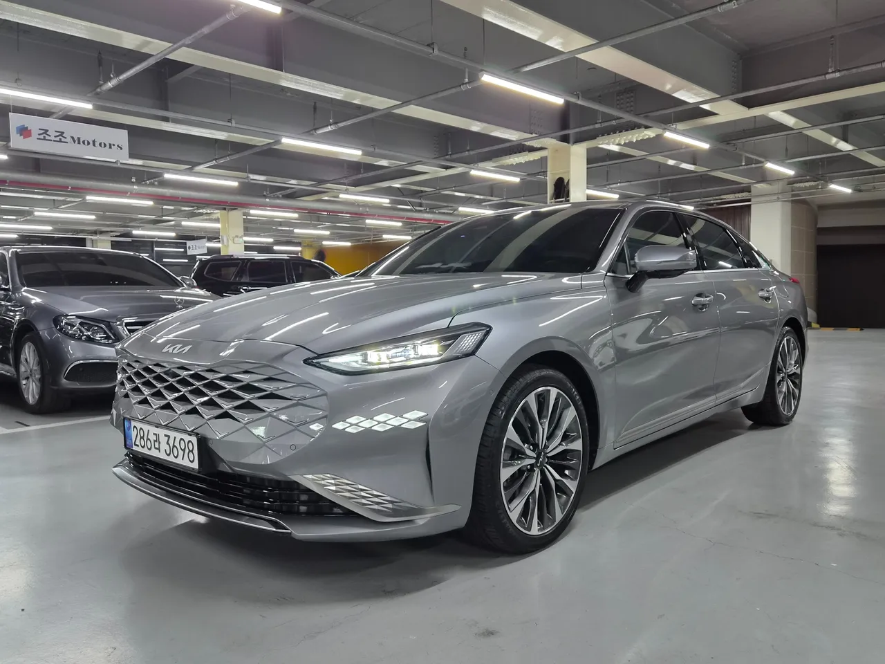 2023 Kia K8 2.5 Gasoline 2WD