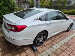 2021 Honda Accord 2.0 Hybrid Touring, белый — фото 2