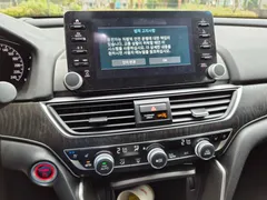 2021 Honda Accord 2.0 Hybrid Touring, белый — фото 8