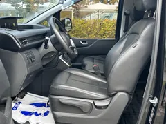 2023 Hyundai Staria Tourer 11-Seater — фото 10