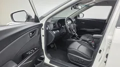2022 SsangYong Tivoli Gasoline 1.5 2WD — фото 10