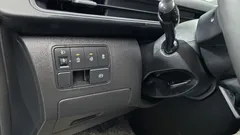 2022 Hyundai Staria Cargo 5-Seater — фото 18