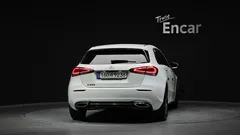 2022 Mercedes-Benz A-Class A220 Hatchback, белый — фото 4