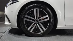 2022 Mercedes-Benz A-Class A220 Hatchback, белый — фото 5