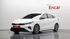 2023 Kia K3 1.6 Turbo GT 5Door — фото 1